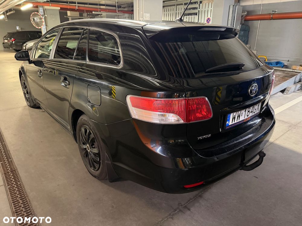 Toyota Avensis 2009 photo 4