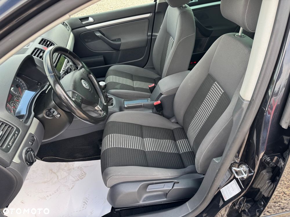 Volkswagen Golf 1.6 United - 10