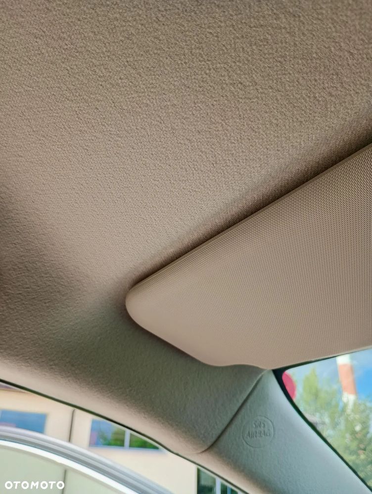 Toyota Corolla 1.6 Comfort - 21