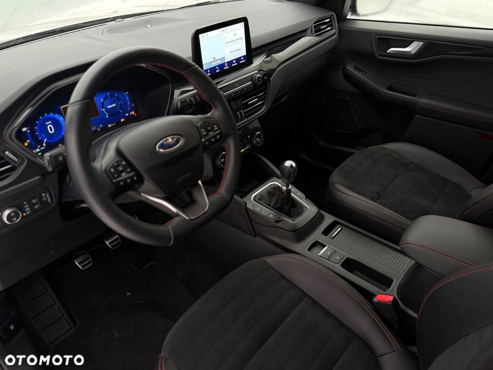 Ford Kuga 2.0 EcoBlue Hybrid ST-LINE - 18