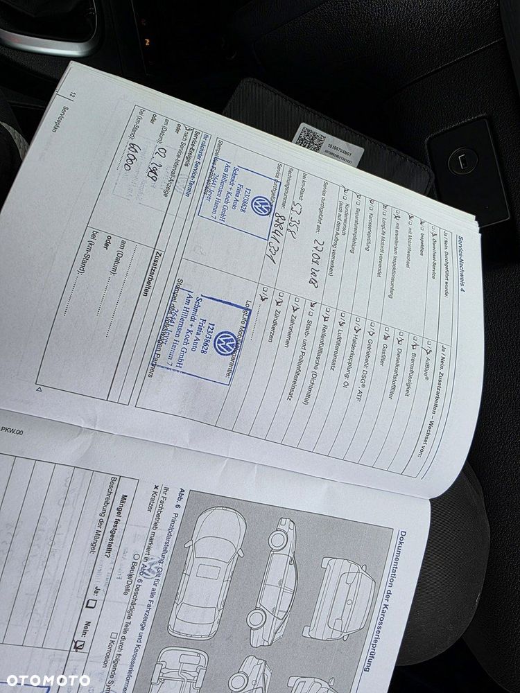 Volkswagen Touran 2.0 TDI DPF DSG Cross - 17