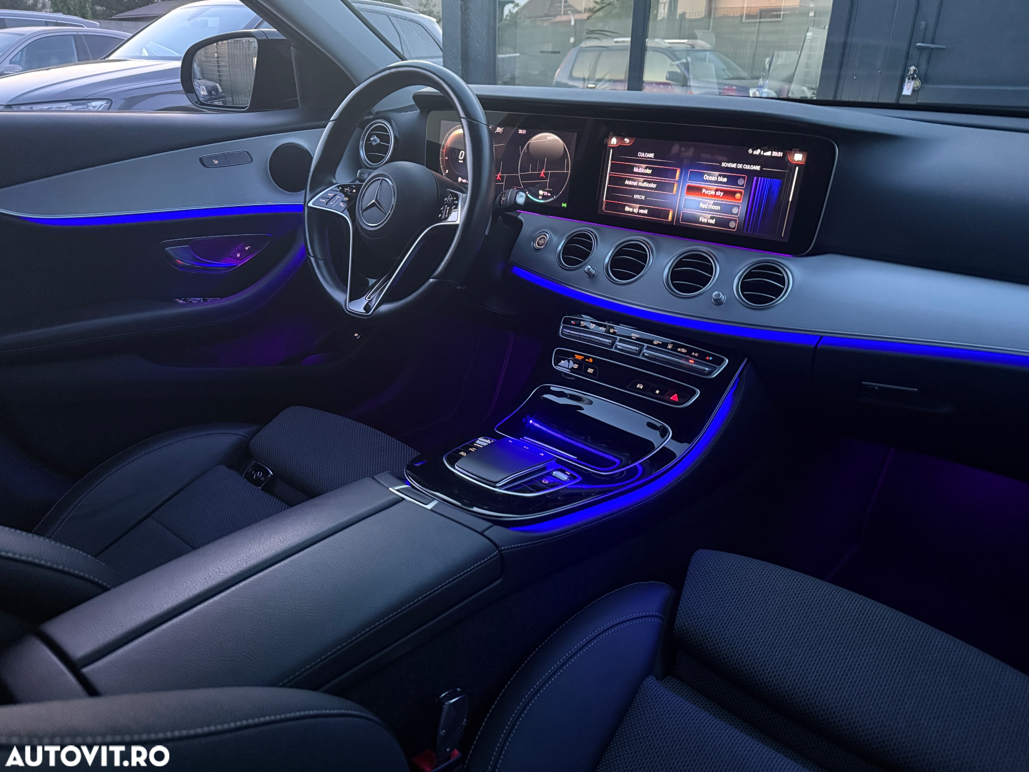 Mercedes-Benz E 300 de 4Matic 9G-TRONIC Night Edition - 36