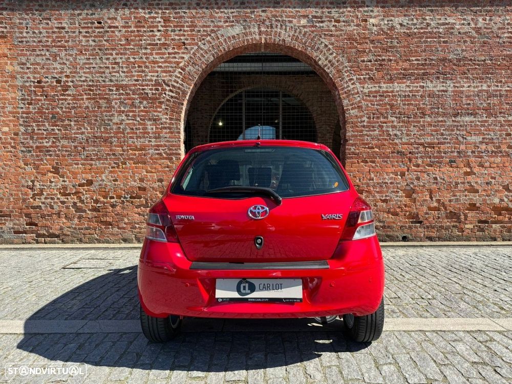 Toyota Yaris 1.4 D-4D AC - 2