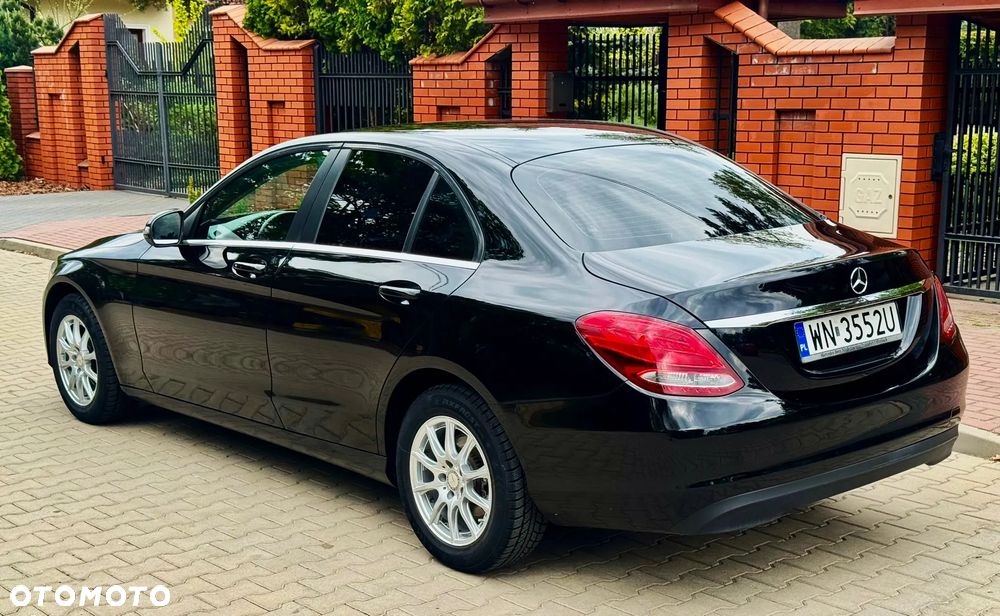 Mercedes-Benz Klasa C 180 7G-TRONIC - 21