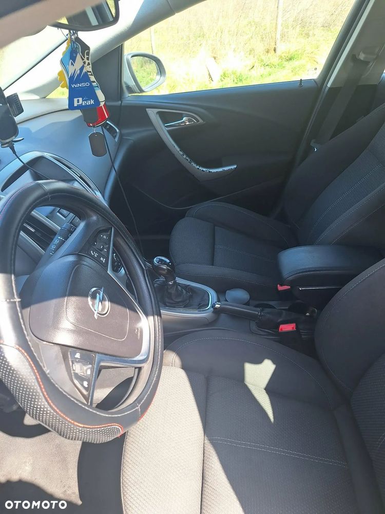 Opel Astra - 10