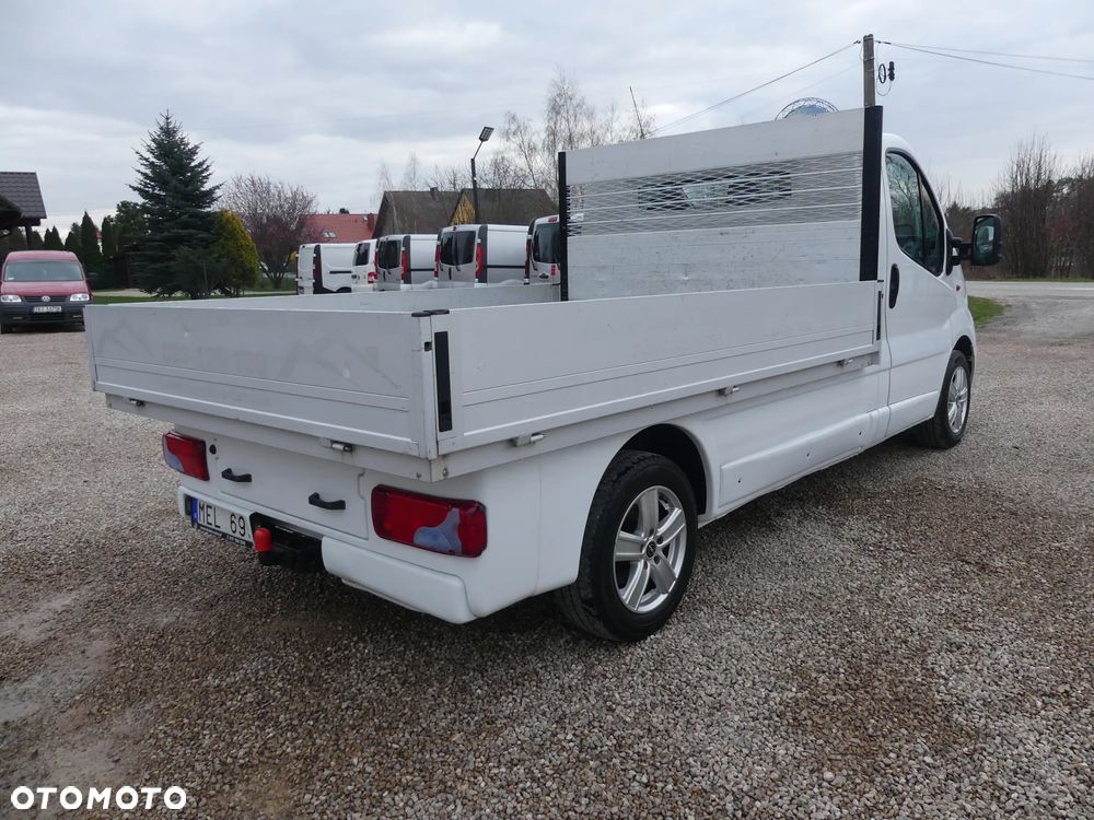 Opel VIVARO - 26