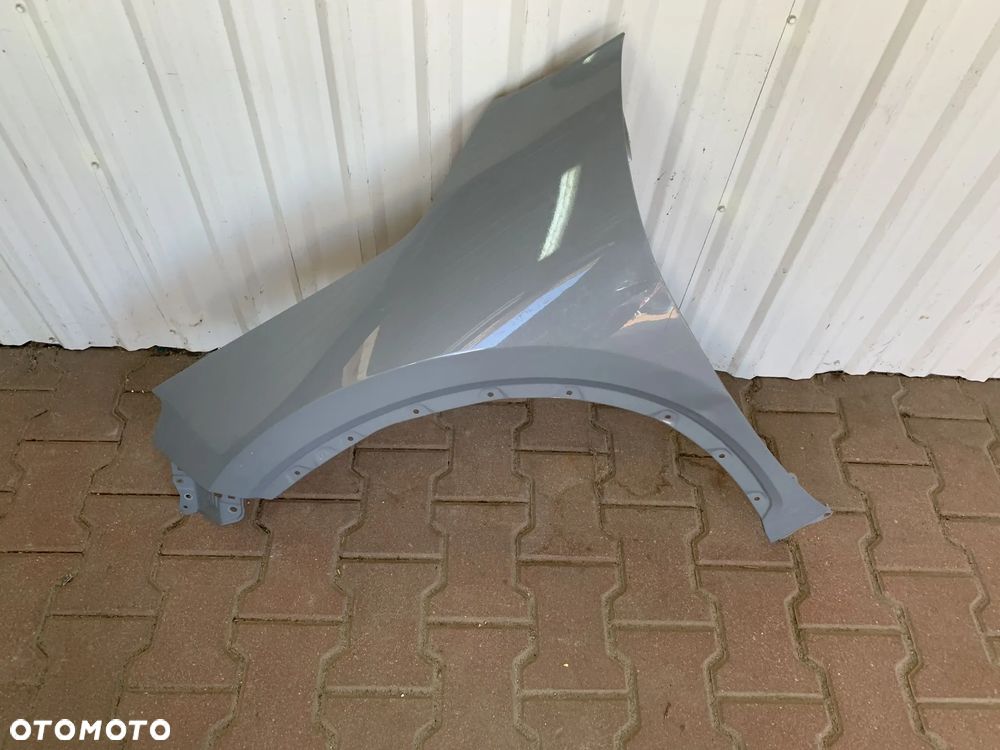 LEXUS LBX BŁOTNIK LEWY PRZEDNI PRZÓD - 1