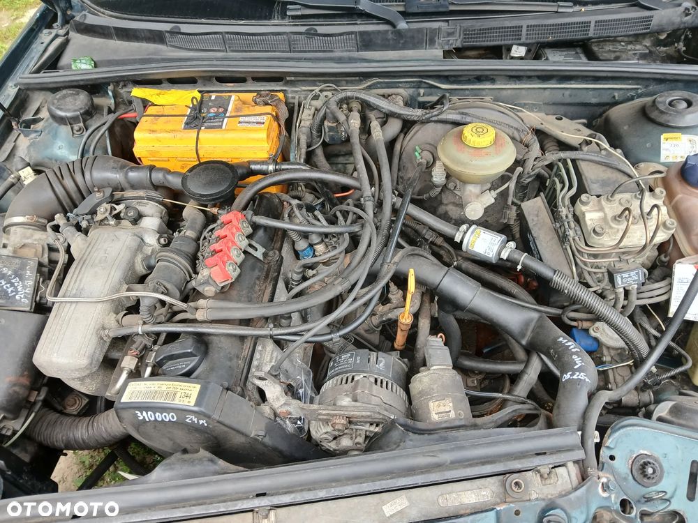 AUDI 80 B4 LZ6U silnik 2.0 115 KM 8V ABK skrzynia CVB napęd sanki belka wahacz wahacze zacisk - 4