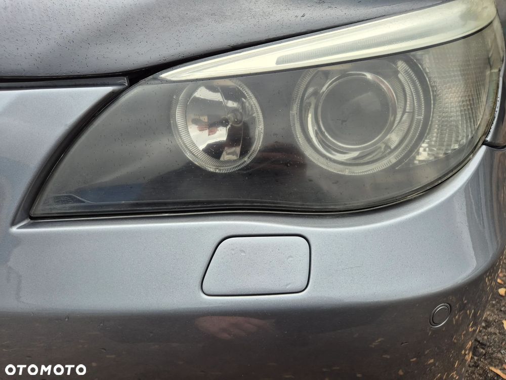 BMW Seria 5 520i - 22