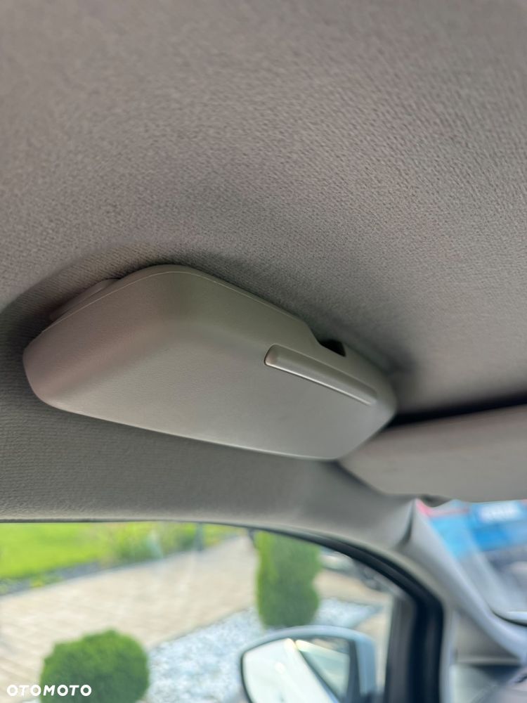 Ford C-MAX 1.6 EcoBoost Start-Stop-System Champions Edition - 24