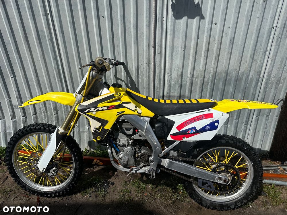 Suzuki RM-Z - 8