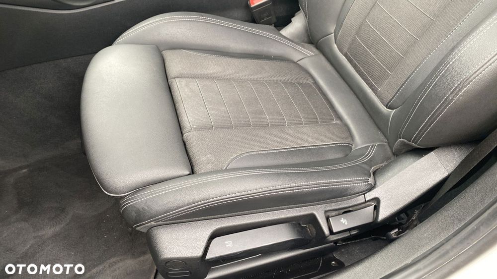 BMW Seria 3 - 17