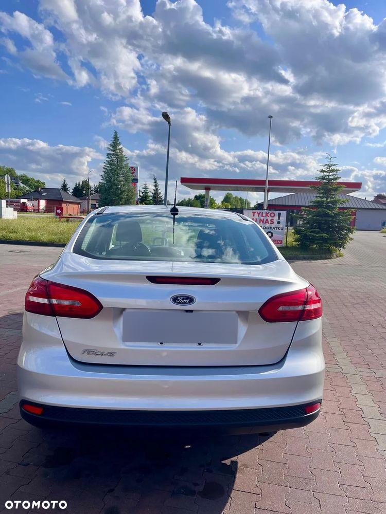 Ford Focus - 4