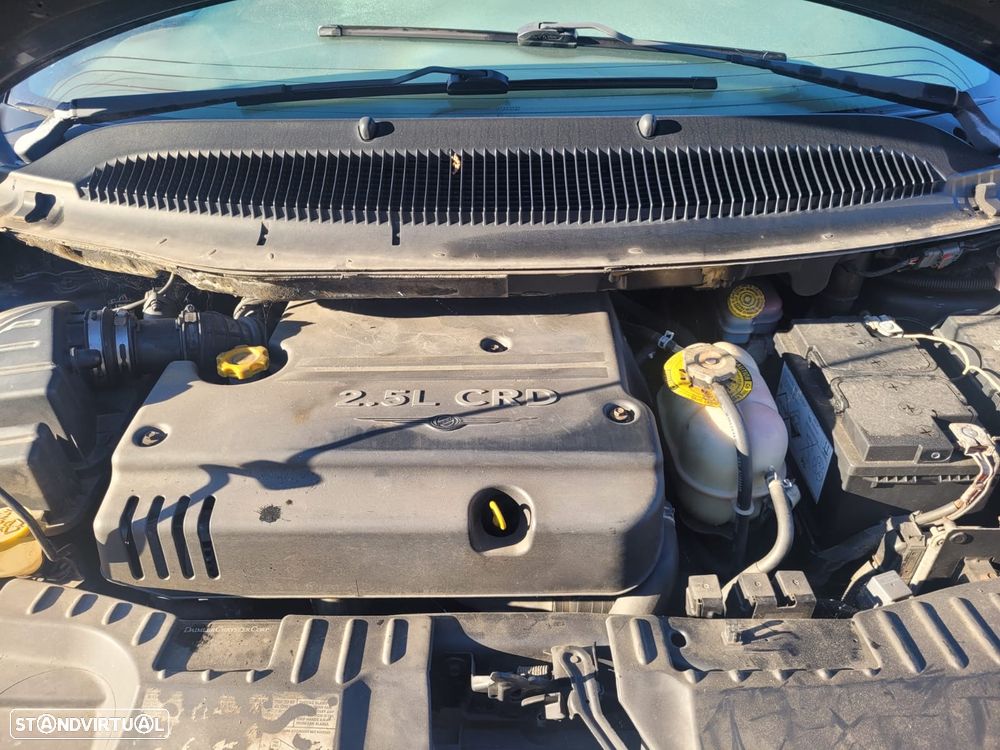 Chrysler Voyager - 11