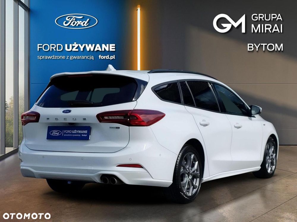 Ford Focus 1.0 EcoBoost Hybrid ST-LINE X - 6