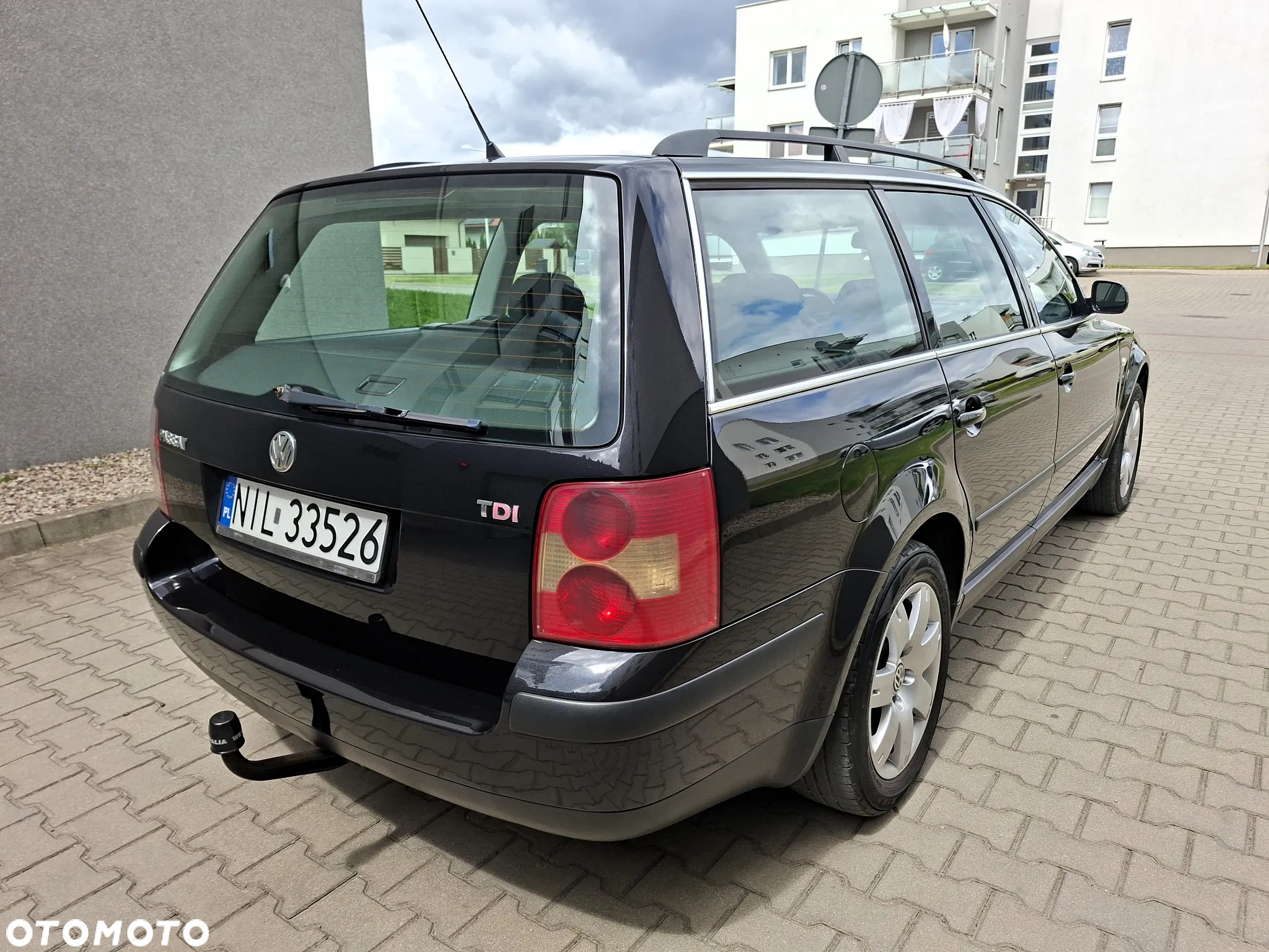 Volkswagen Passat 1.9 TDI Basis - 4