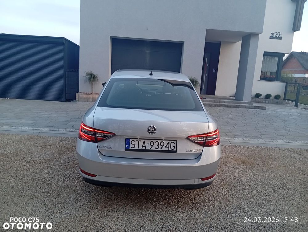 Skoda Superb 2.0 TDI Active - 3