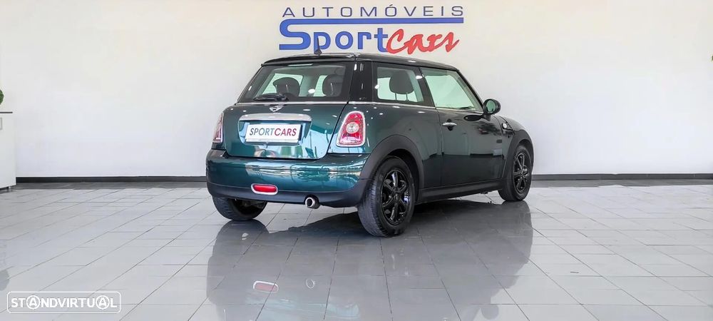 MINI 3 Portas Cooper D - 3