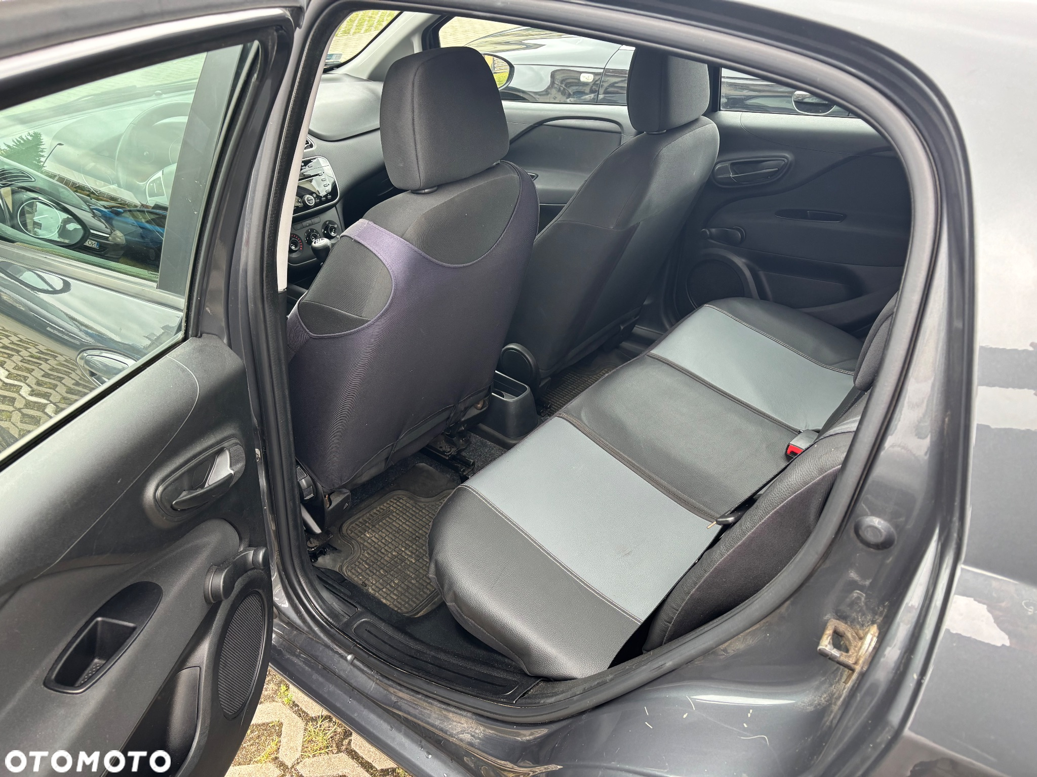 Fiat Punto 1.4 Easy S&S Euro6 - 9