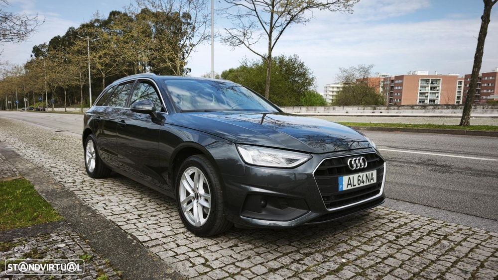Audi A4 Avant 30 TDI S tronic - 15