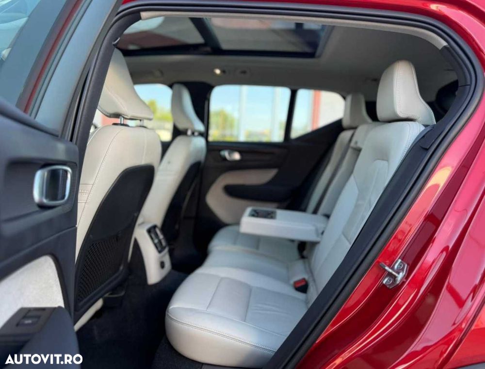 Volvo XC 40 - 18