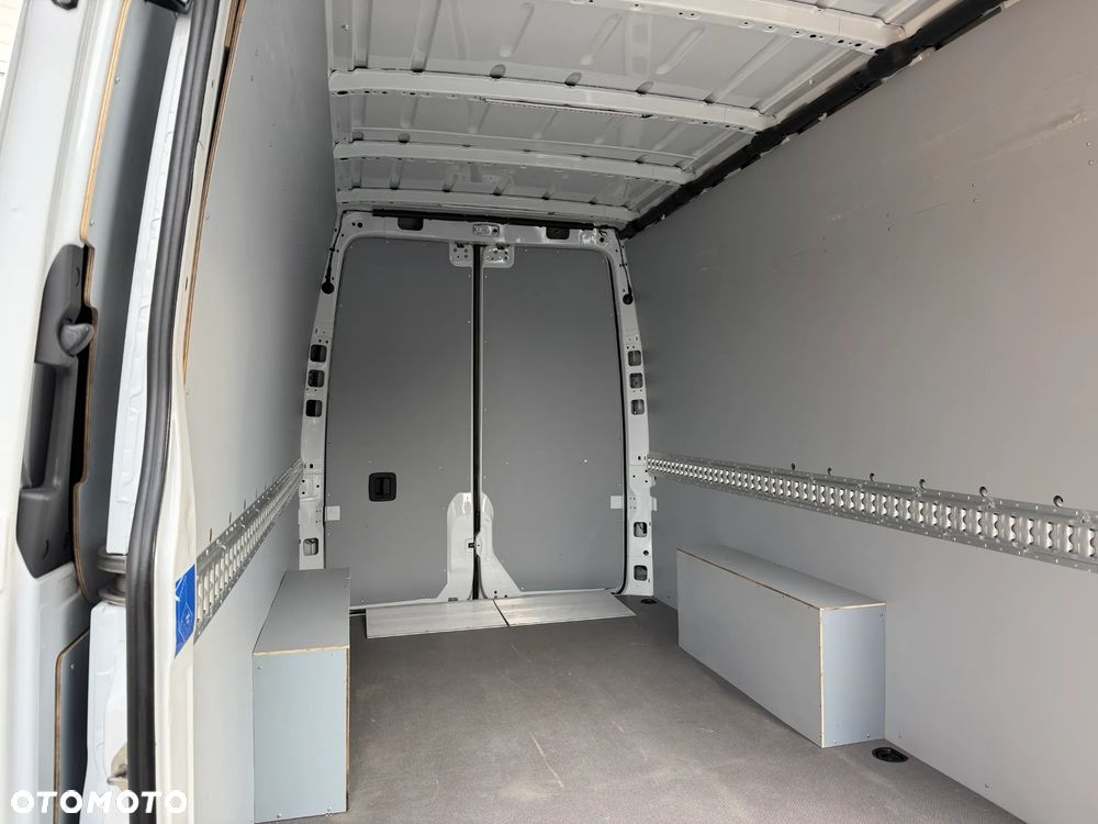Mercedes-Benz Sprinter L3H2 Winda - 24