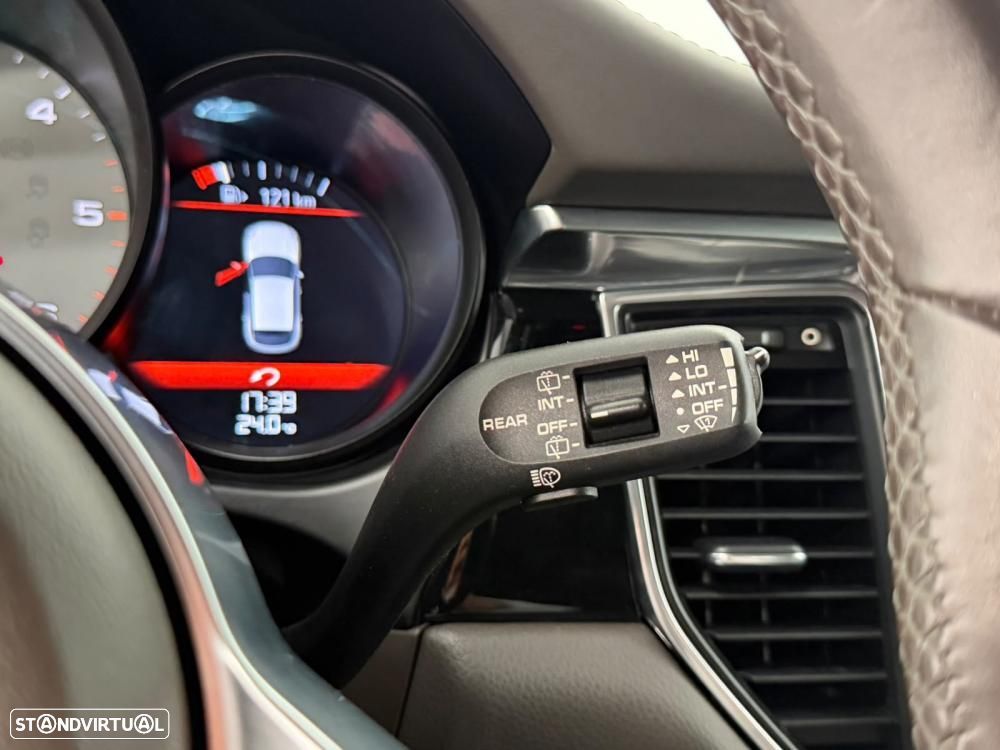 Porsche Macan S - 21