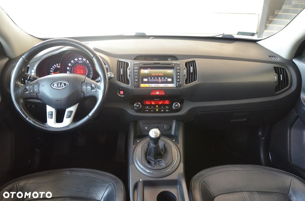 Kia Sportage 2.0 CVVT 2WD Vision - 32