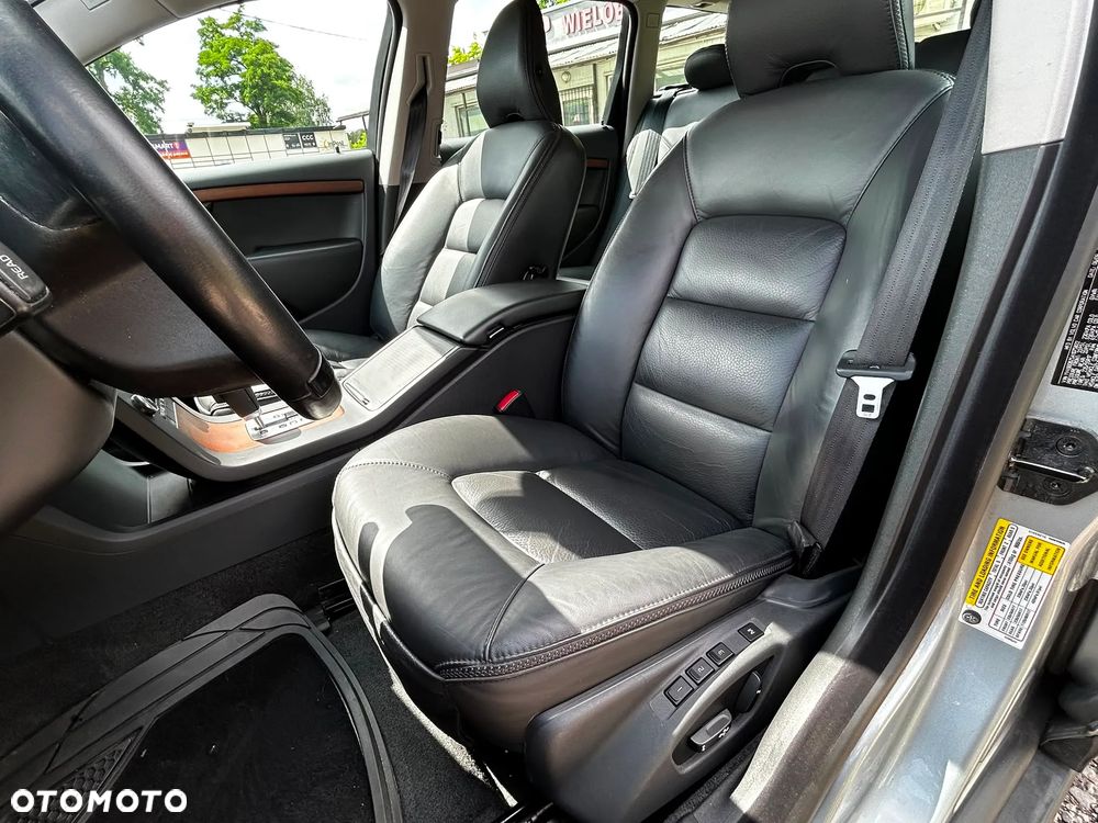 Volvo XC 70 - 5