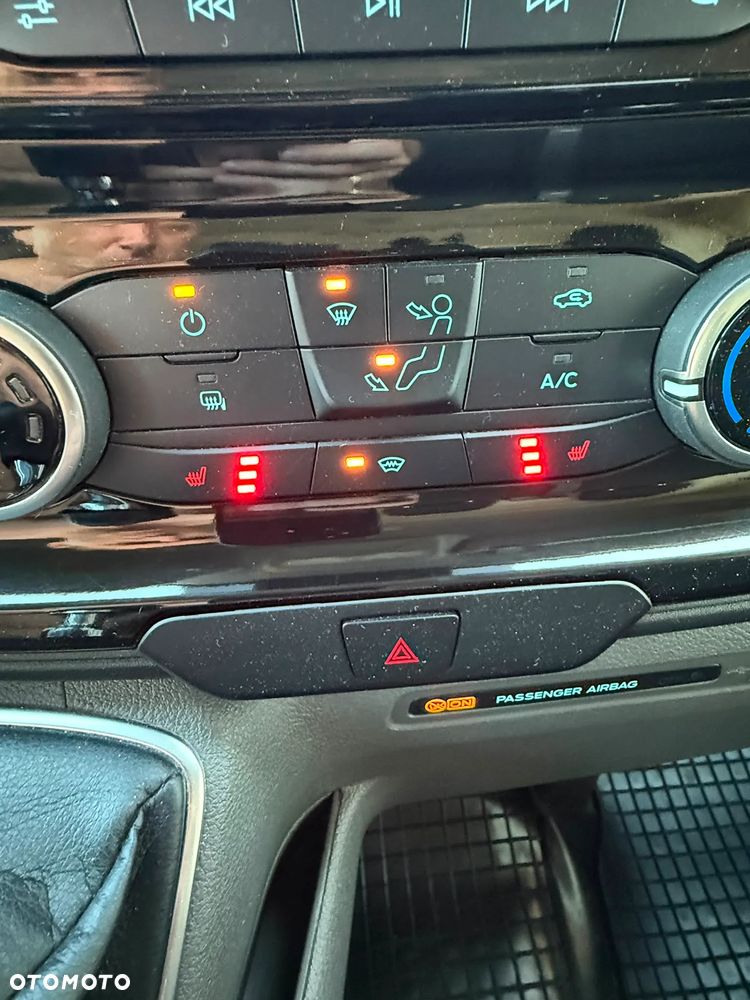 Ford Transit - 10