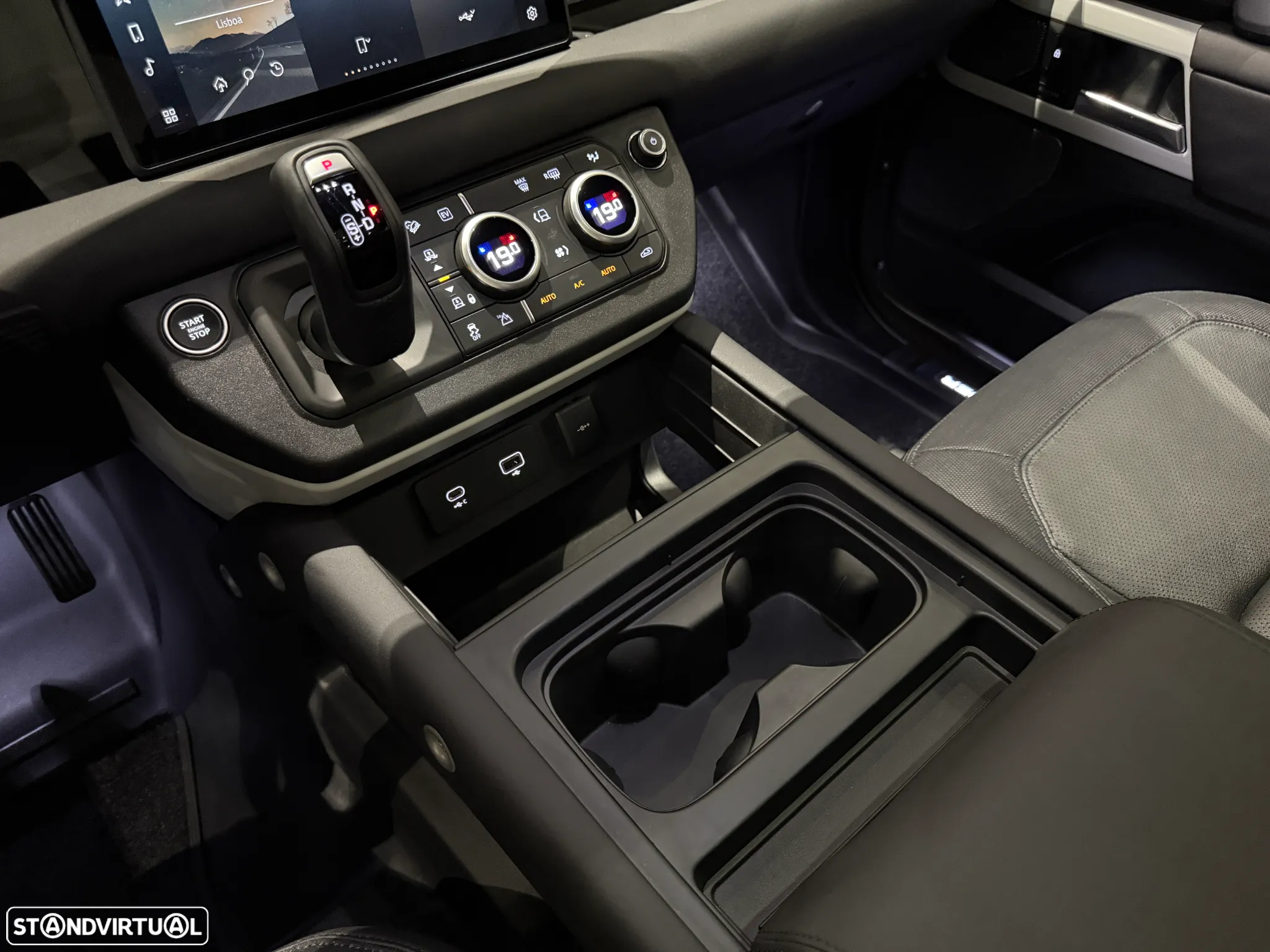 Land Rover Defender 2.0 P400e 110 AWD X-Dynamic SE - 14