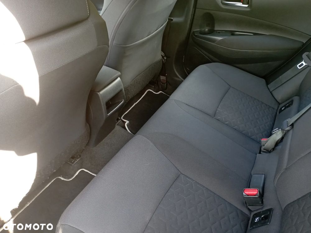 Toyota Corolla - 6