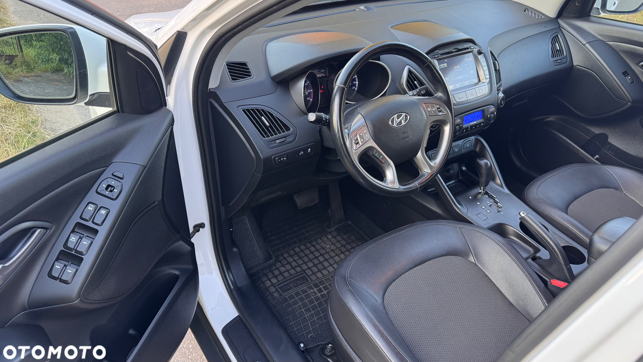 Hyundai ix35 - 11