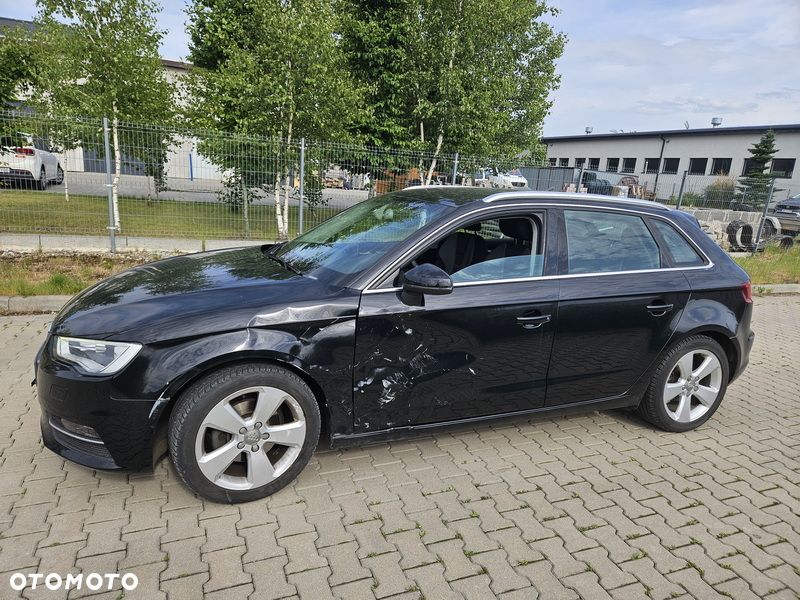 Audi A3 Sportback - 12