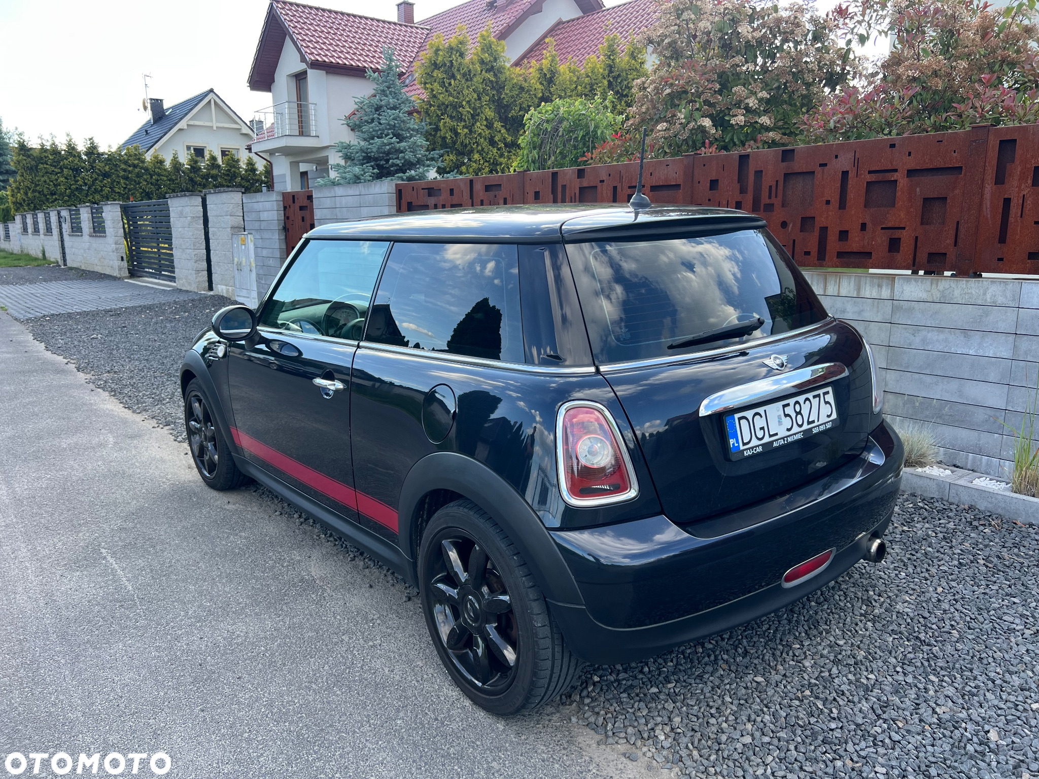 MINI ONE Standard - 3