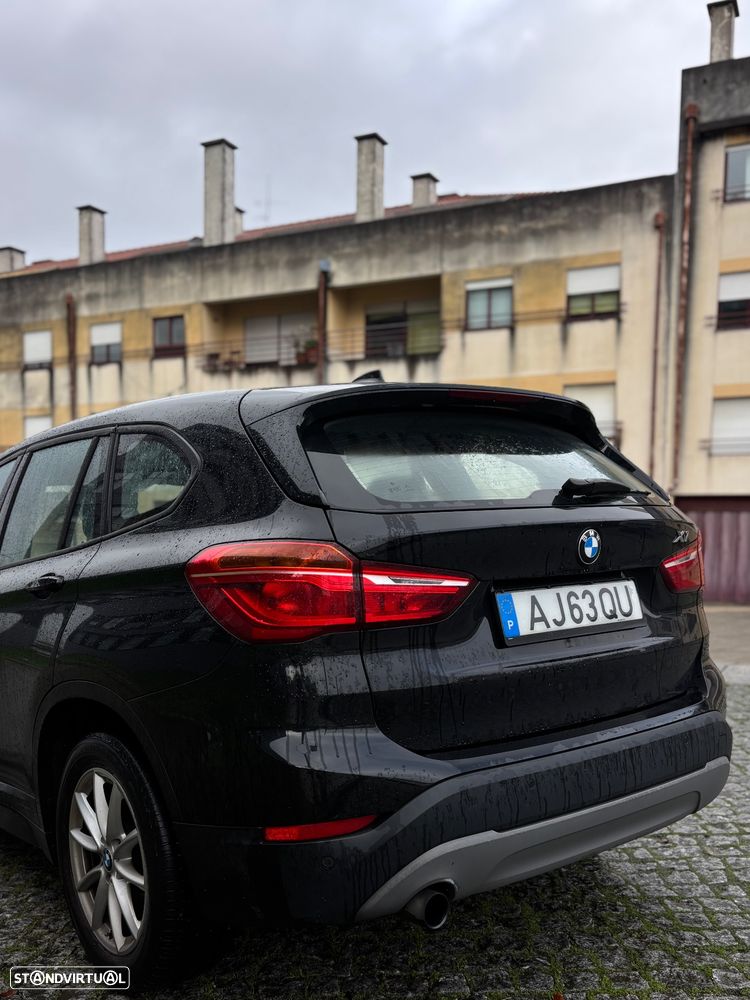 BMW X1 sDrive18i Advantage - 10