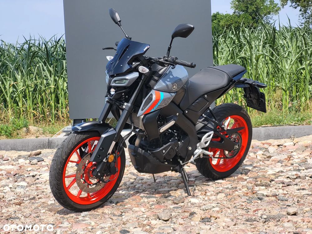 Yamaha MT - 2