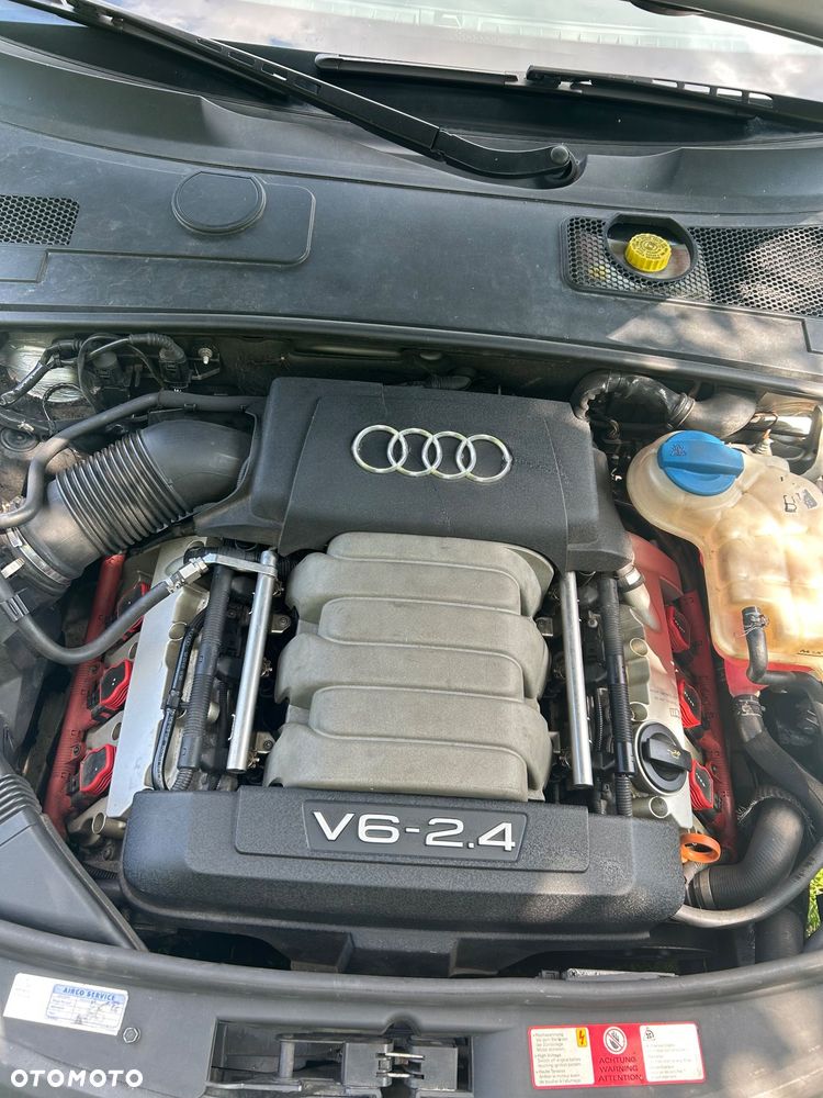 Audi A6 Avant 2.4 multitronic - 12