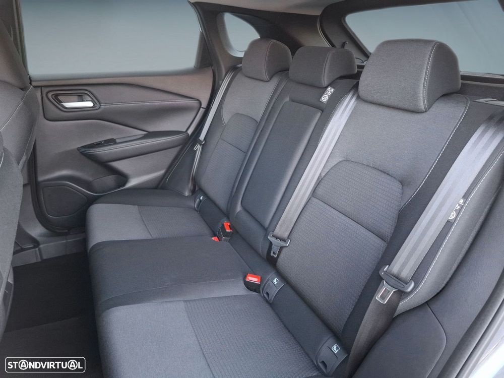 Nissan Qashqai 1.3 DIG-T N-Connecta LED - 6