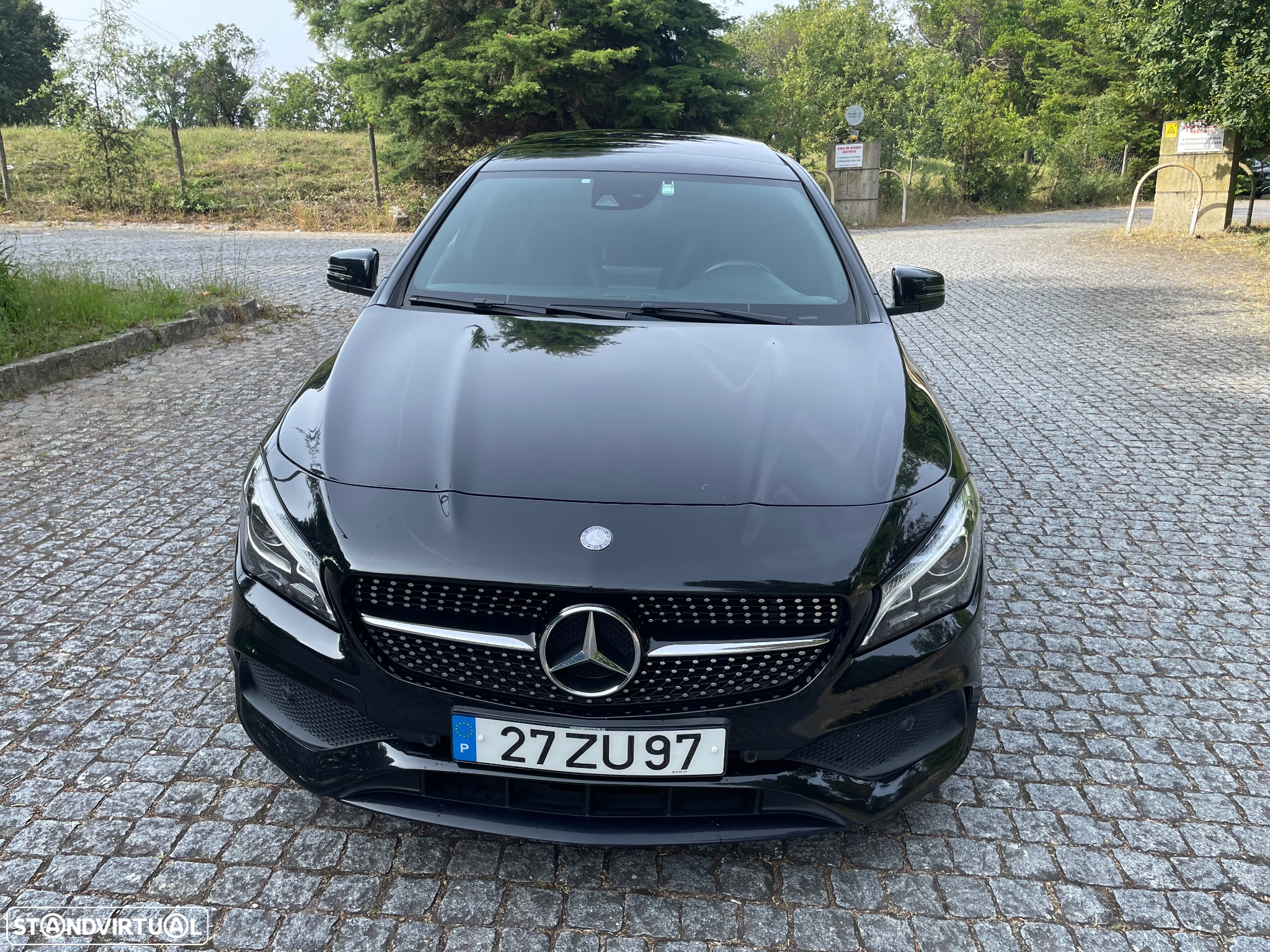 Mercedes-Benz CLA 180 d Shooting Brake AMG Line Aut. - 18