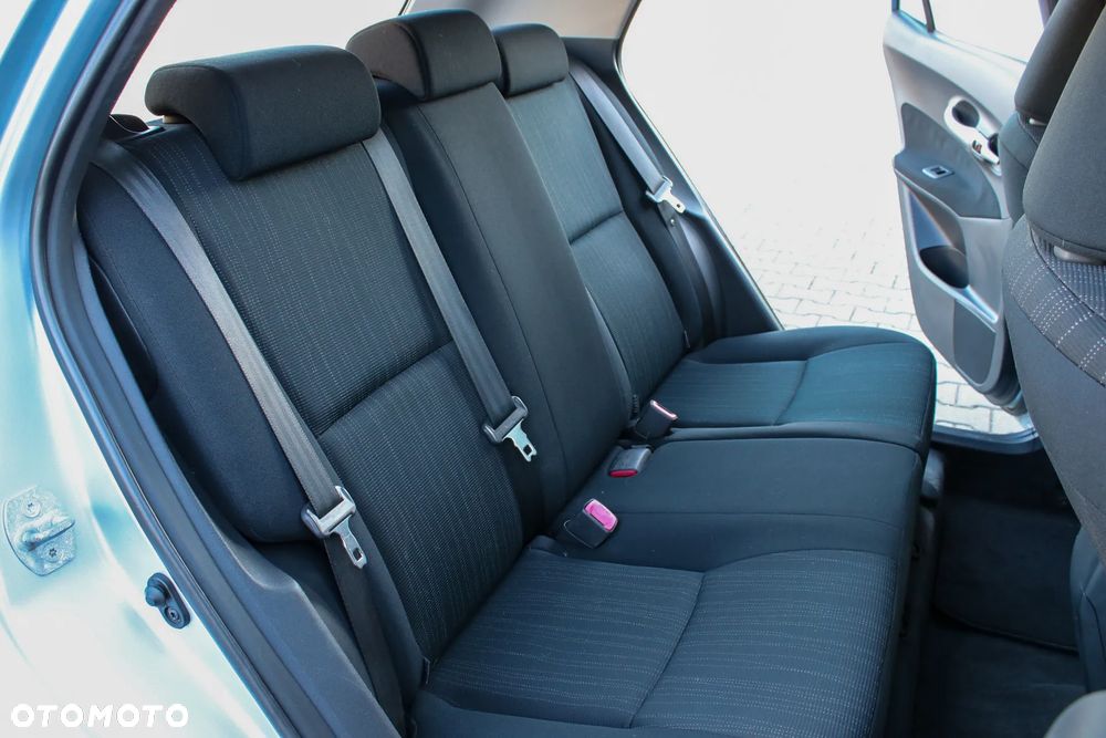 Toyota Auris 1.6 VVT-i Sol - 22