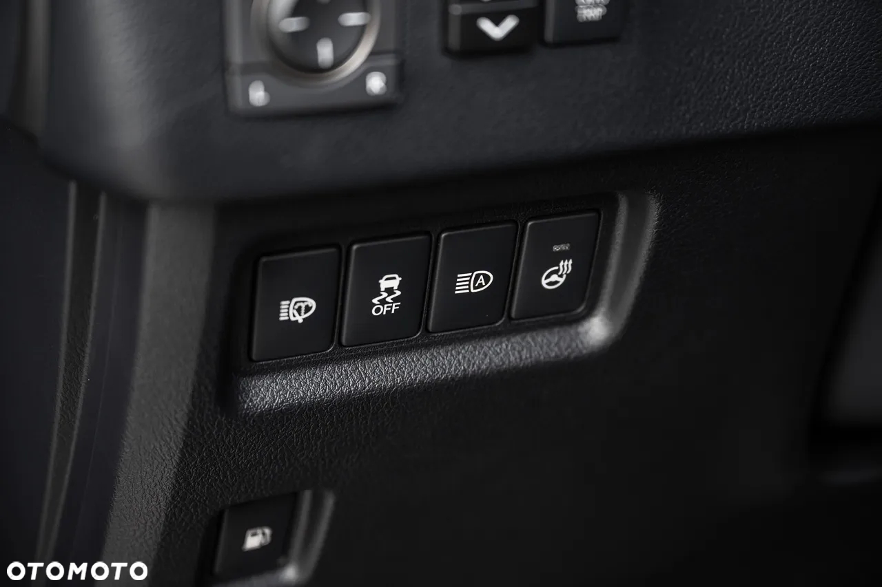 Lexus GX - 12