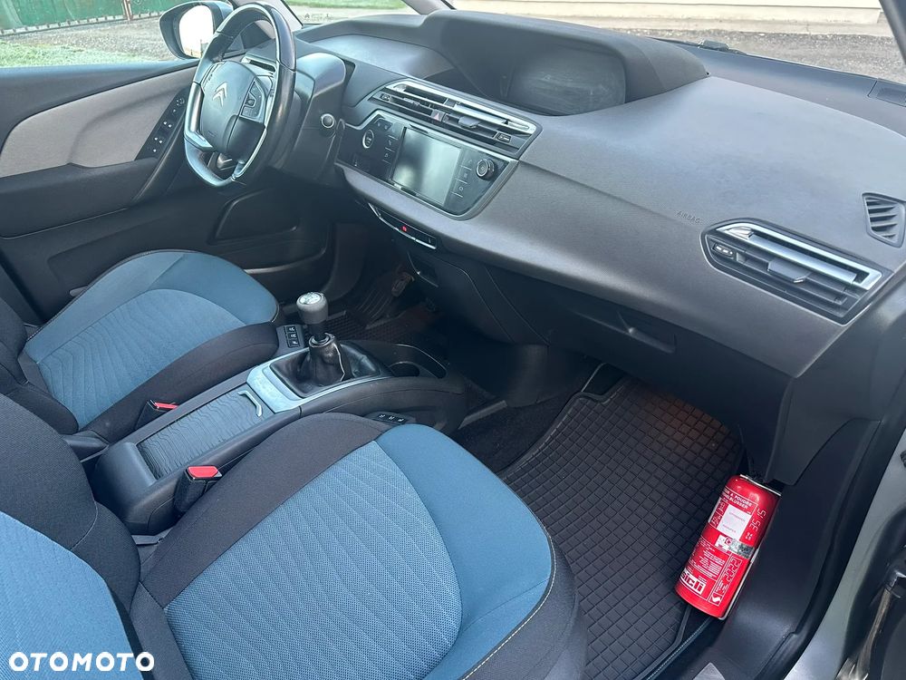 Citroën C4 Picasso - 11