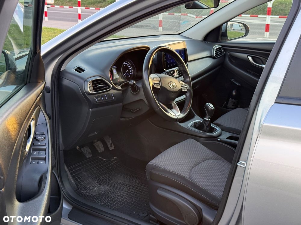 Hyundai i30 1.5 DPI Comfort - 7