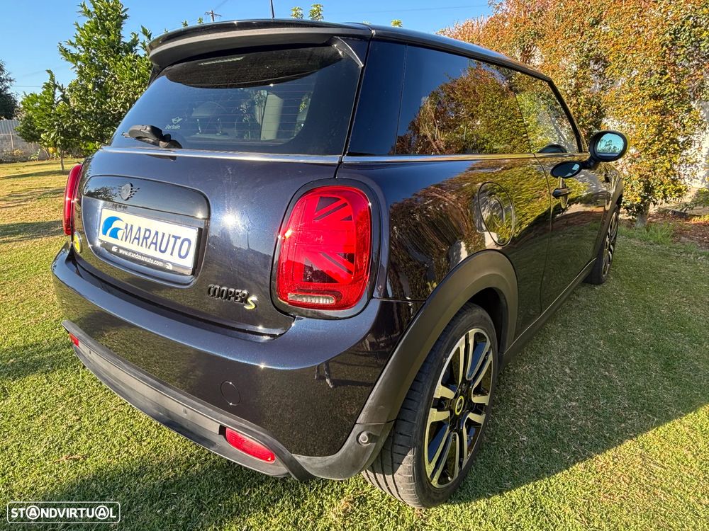 MINI 3 Portas Cooper SE Premium Yours - 8