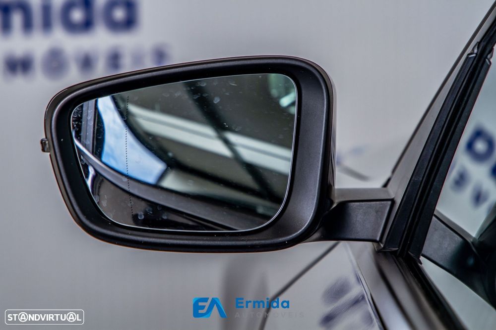 BMW 330 e Auto - 14