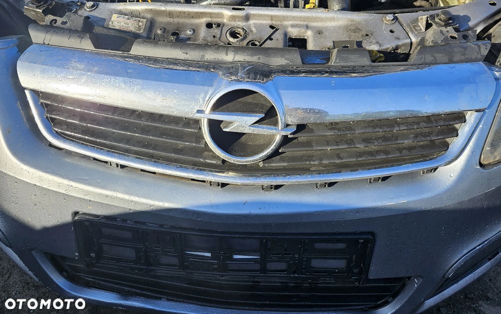 grill / Opel Zafira B - 1