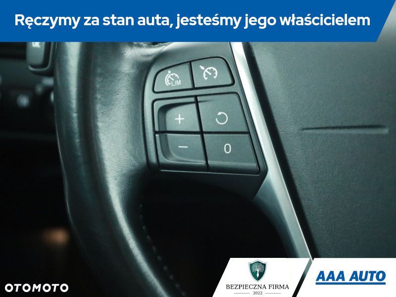 Volvo V40 - 17