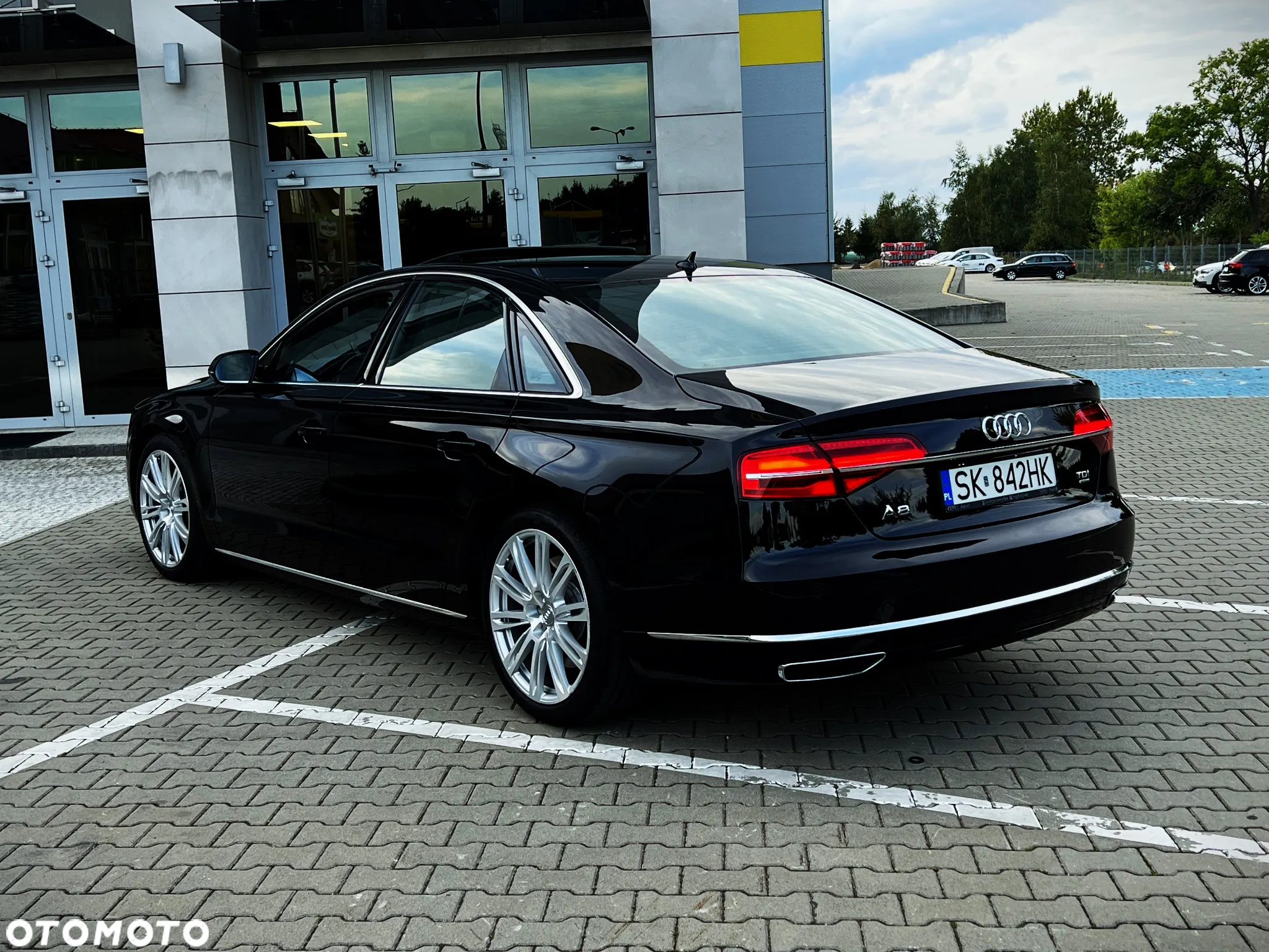 Audi A8 4.2 TDI DPF (clean diesel) quattro tiptronic - 21