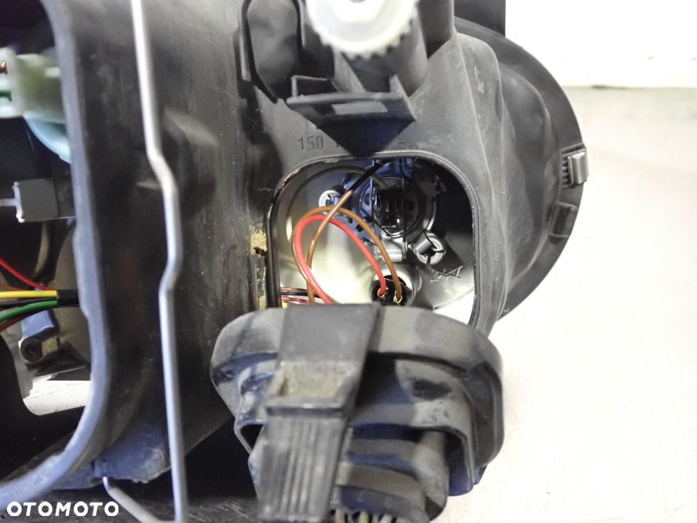 LAMPA LEWA PRZEDNIA VOLKSWAGEN GOLF IV - 9